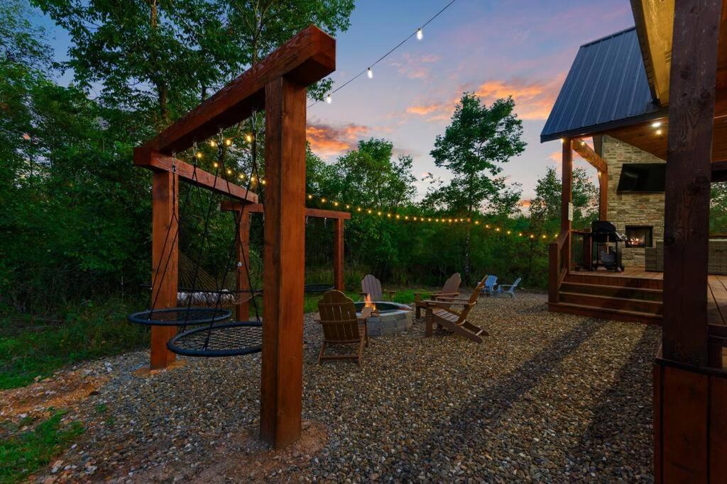 Under The Stars - Secluded, Hot Tub, Firepit, Games Βίλα Broken Bow Εξωτερικό φωτογραφία