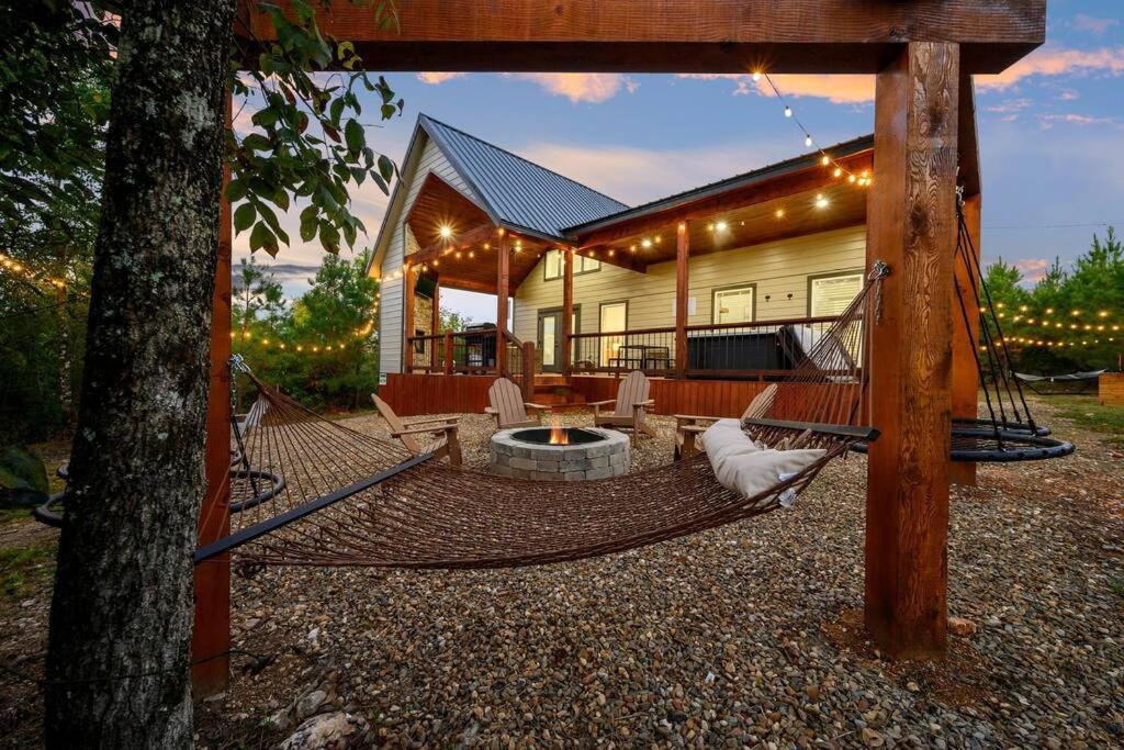 Under The Stars - Secluded, Hot Tub, Firepit, Games Βίλα Broken Bow Εξωτερικό φωτογραφία